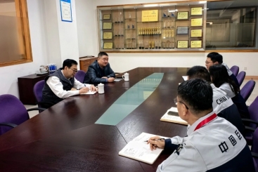 中国18LUCK董事长刘燕调研科技创新工作，并看望慰问浙江省人大代表颜小莉